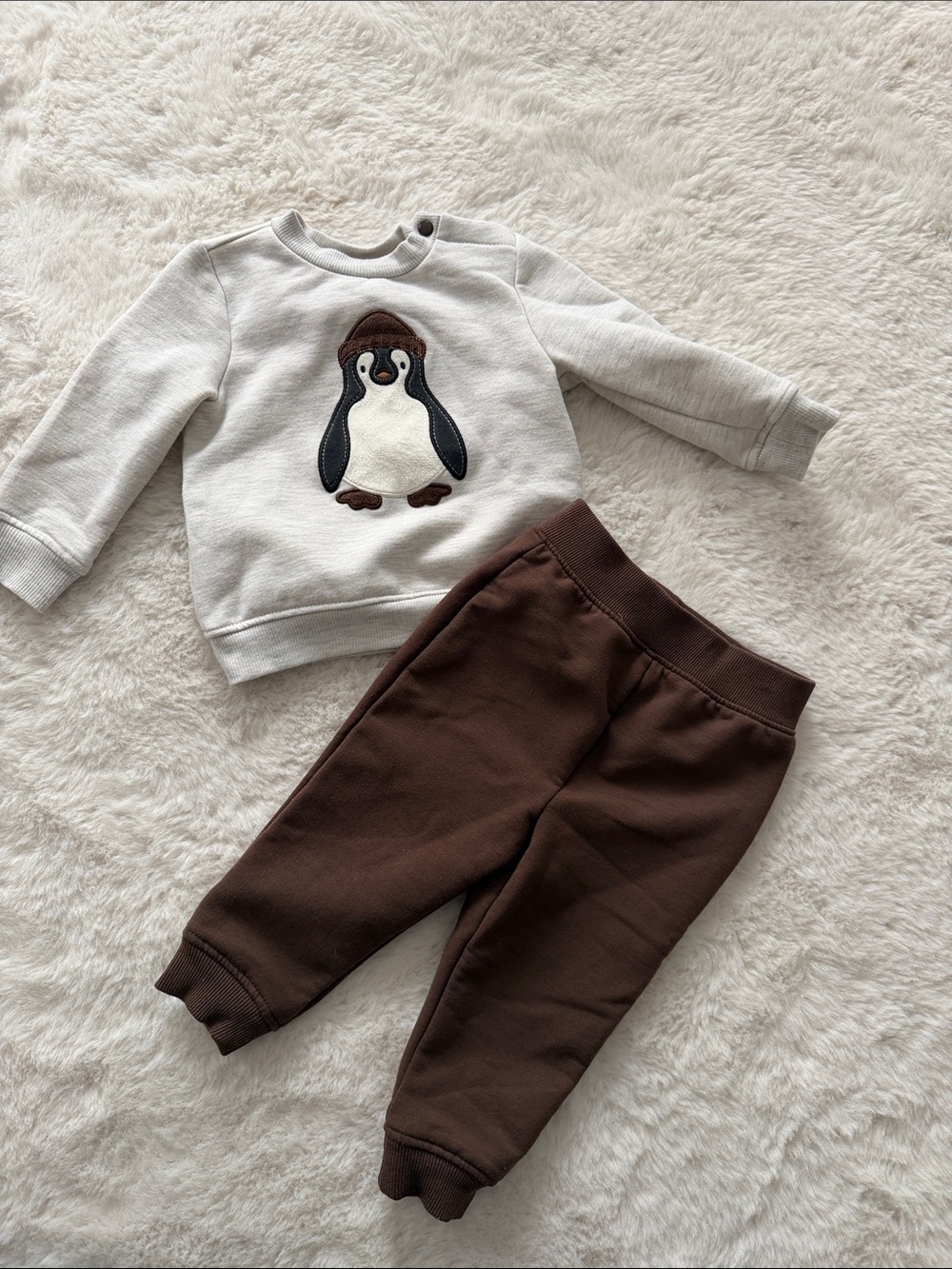 Kids Penguin Sweatshirt & Brown Jogger Matching Set